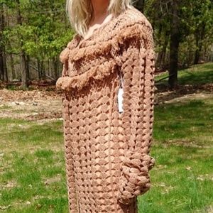 Knitted long cardigan